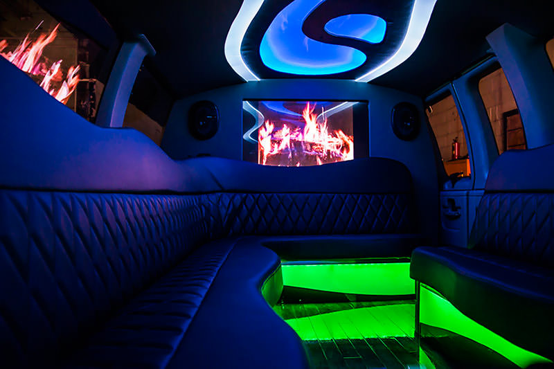 Torrance limo van service