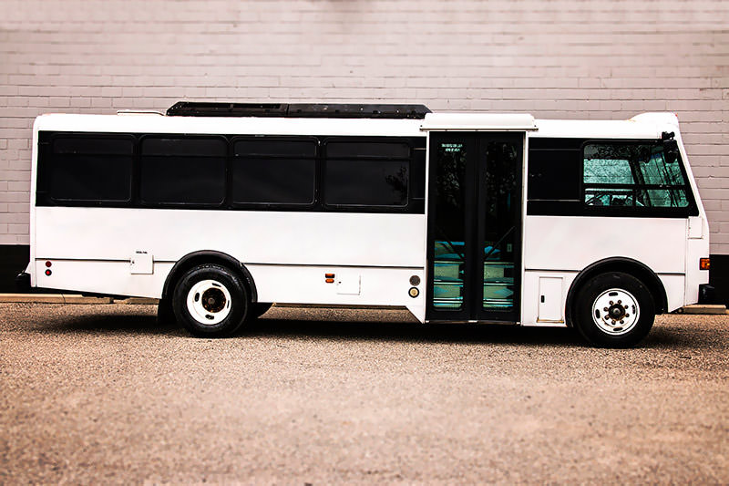 luxury limo bus rentals