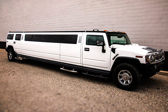 hummer limo buses